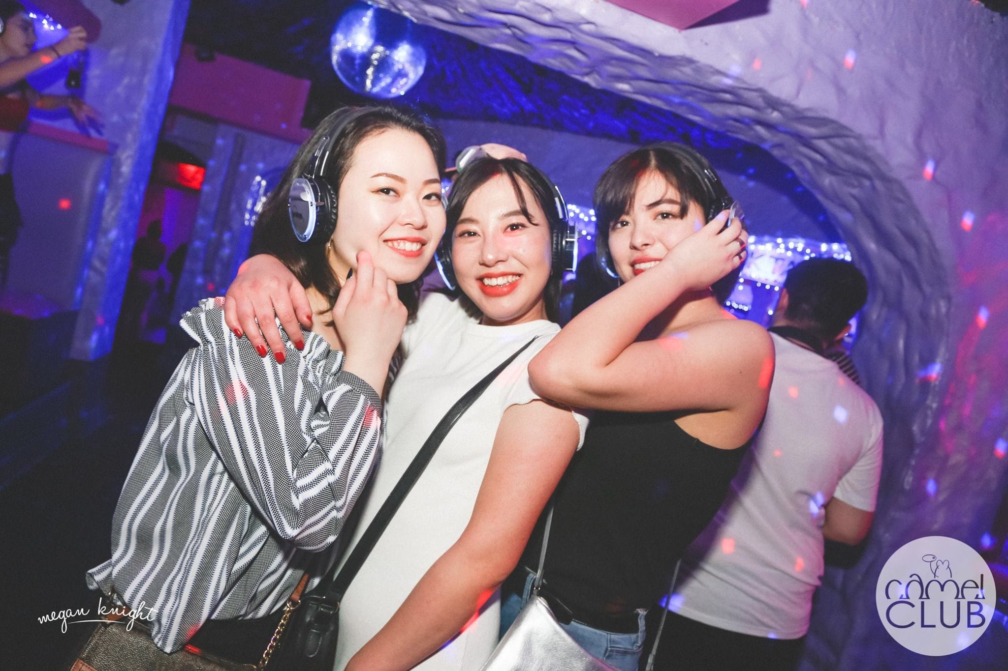 3 ladies enjoying this silent disco